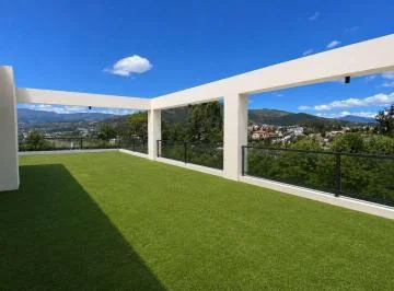 Exclusivo Departamento PH, Terraza Ajardinada. Vista, Sala Estar. Piscina, Gimnasio, Pet Zone. Provincia de Pichincha — imagen 5