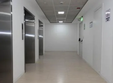 Oficina en Ventae en Edf. 100 Business Plaza Frente a Mall del Sol. S. L. Guayas — imagen 3