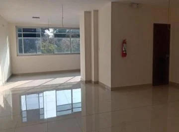 En Venta Piso con 8 Oficinas/consultorios y con 15 Parqueos, Kennedy Norte, Guayas — imagen 2