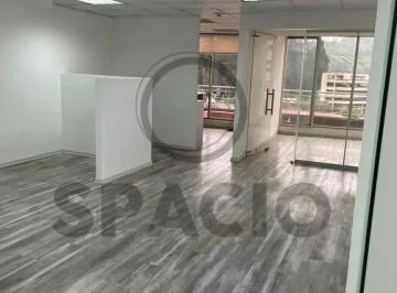 Vendo Oficina, 180 m², Remodelada, Av 12 de Octubre — imagen 5