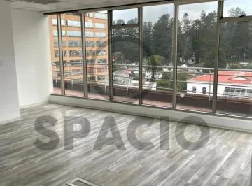 Vendo Oficina, 180 m², Remodelada, Av 12 de Octubre — imagen 2