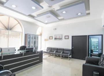 Oficina en Venta Gaspar de Villarroel y 6 de Diciembre 280 m² — imagen 5