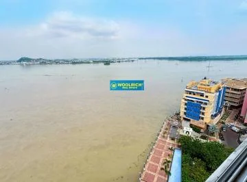 Riverfront Vista Al Rio, Vendo Penthouse Amoblado Tipo Loft, 1 Dorm, 2 Banos, Guayas — imagen 2