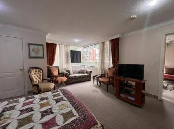 Oportunidad Hermoso Departamento en La Coruña, a Una Cuadra de La González Suárez — imagen 4