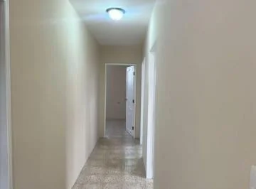 Departamento de 118 m² con 3 Recámaras en Venta en Urdesa J. L, Guayas — imagen 4