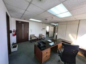 Venta Oficina, Edificio Corporativo, Piso Alto, La Carolina, Amazonas — imagen 4