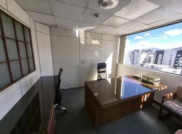 Venta Oficina, Edificio Corporativo, Piso Alto, La Carolina, Amazonas — imagen 2