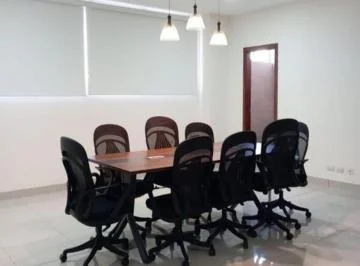 En Venta Oficina/consultorio con 2 Parqueos, Kennedy Norte, Guayas — imagen 2