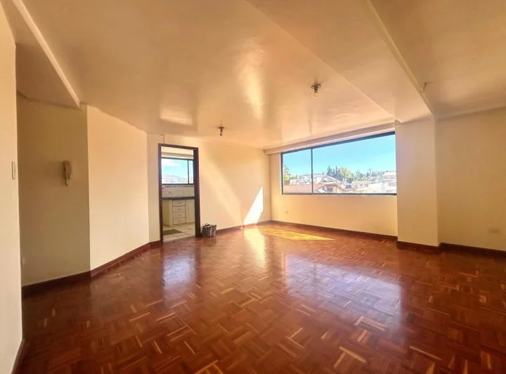 La Kennedy, Hermoso Departamento en Venta, 72 m² — imagen 1