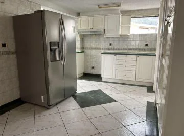 Vendo Lindo E Iluminado Departamento en El Bosque — imagen 3
