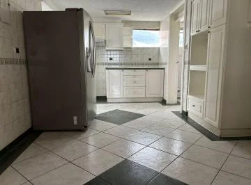 Vendo Lindo E Iluminado Departamento en El Bosque — imagen 2