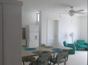 Precioso Departamento de 3 Dorm. Dentro de Conjunto con Piscina Areas, Manabí — imagen 3