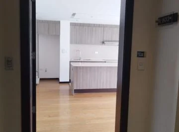Departamento en Venta 84 m², 2 Dorm., Cerca Al Centro Comercial El Bosque. Provincia de Pichincha — imagen 3