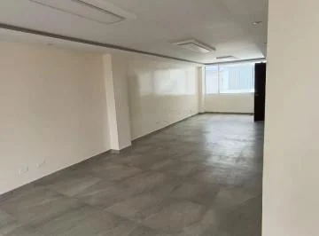 De Venta Acogedora Oficina Remodelada de 60 m en La 10 de Agosto y Orellana — imagen 5