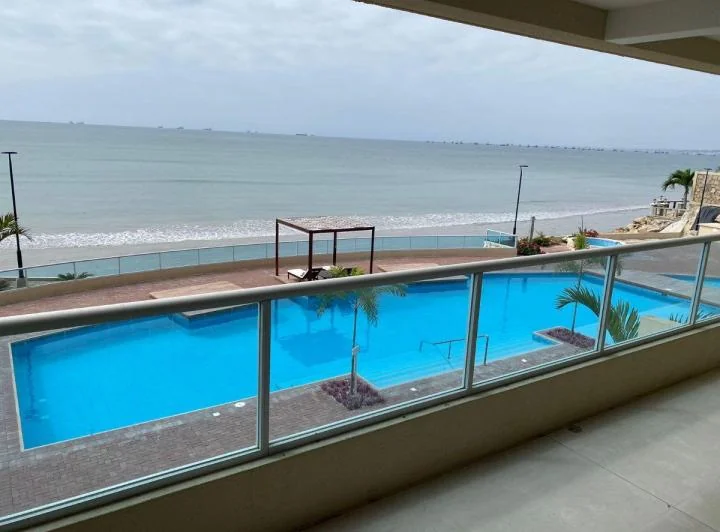 Departamento en Alquiler Frente Al Mar – Salinas — imagen 1