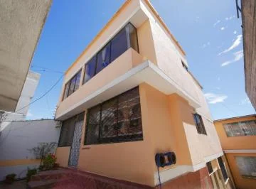 Casa en Venta | Conocoto 161 m² — imagen 2