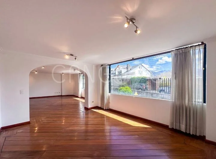 Departamento de 250 m² en Venta Urbanización El Condado — imagen 1