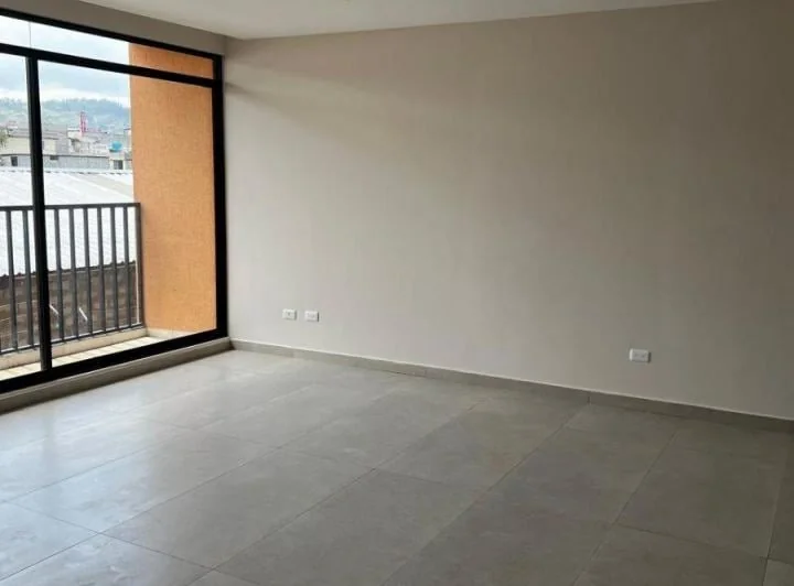 Departamento en Venta Sector Tumbaco, Villa Nueva — imagen 1