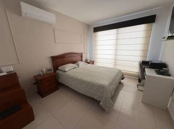 Vendo Hermoso Departamento en Samborondon, Balearia, Km. 2.5, 2 Parqueos, Piscina, Guayas — imagen 4