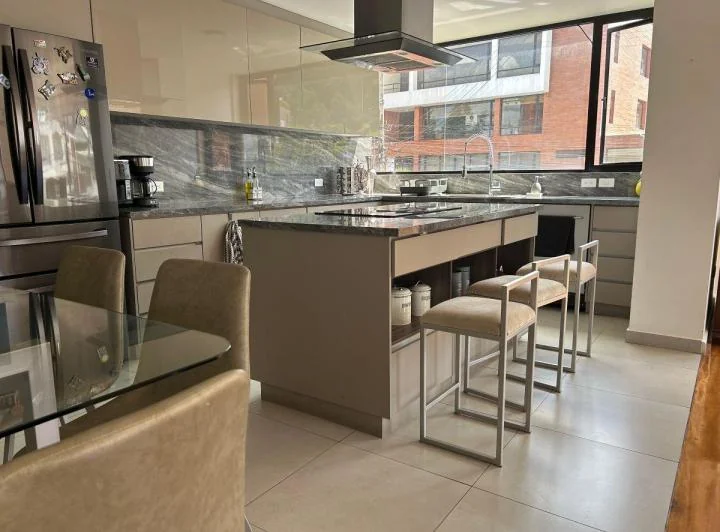Vendo Hermoso y Renovado Departamento/ Tenis Hípico — imagen 1