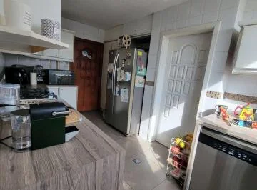 Departamento en Venta 3 Habitaciones (Urbanización. El Condado) — imagen 2
