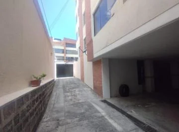 Departamento en Venta - Monteserrin - Las Bromelias — imagen 2