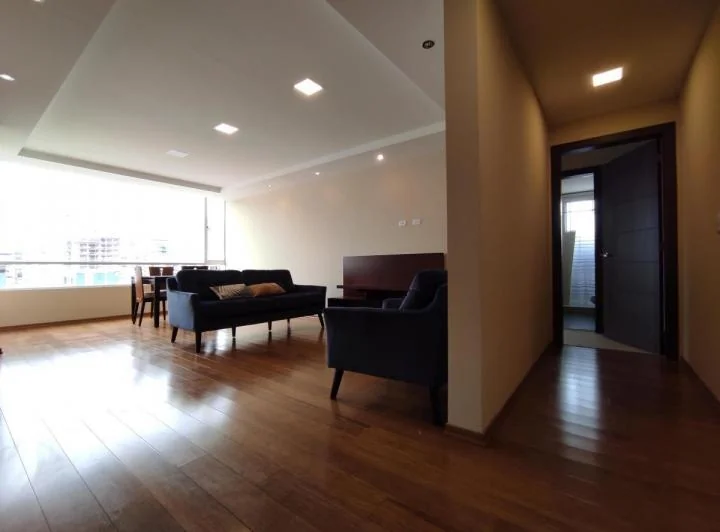 En Venta Departamento con Vista Espectacular Cerca Al Mall El Jardín — imagen 1