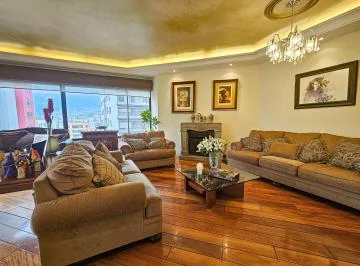 Vendo Depart con Buenos Vecinos de 396 m² Totales y Terraza, 4d — imagen 3