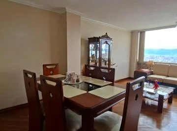 Departamento en Venta en La Gasca con Espectacular Vista de La Ciudad — imagen 3