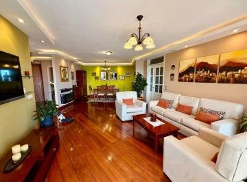Venta Oportunidad Depto 3 Dorm. 170 m² Vista Monteserrin — imagen 2