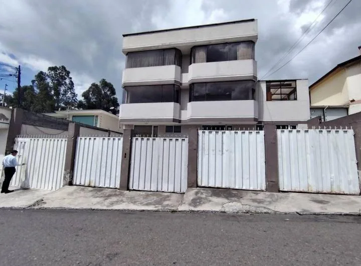 Departamento de 138 m² con 3 Recámaras en Venta en Ponceano — imagen 1
