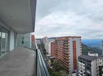 Vendo Departamento de Lujo con Espectacular Vista, Sector González Suárez — imagen 5