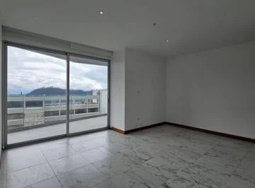 Vendo Departamento de Lujo con Espectacular Vista, Sector González Suárez — imagen 3