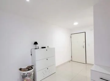 Suite de un Dormitorio en Alquiler o en Venta en Edificio San Marino, Manabí — imagen 4