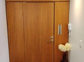 González Suárez, Vendo Departamento 245 m², Dos Dorm. con Baño C/u, 2 Garajes, Bodega, Vista. Provincia de Pichincha — imagen 2