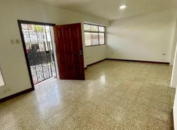 6025. Kennedy Nueva, Vendo Departamento Planta Baja 4 Dorm. $100.000, Guayas — imagen 3