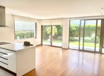 Lindo, Cómodo Departamento con Jardín, Sta Lucia Alta — imagen 4