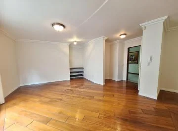 Suite de Venta con Patio Frontal Privado, Parqueadero y Bodega — imagen 5