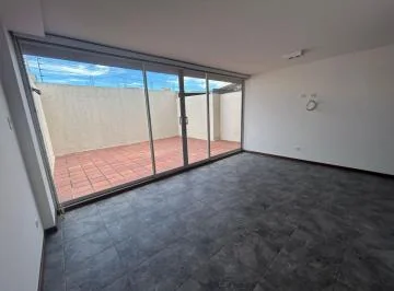 Vendo Departamento de Oprtunidad, 2 Dorm. - Piscina en Tumbaco Fácil Acceso — imagen 4
