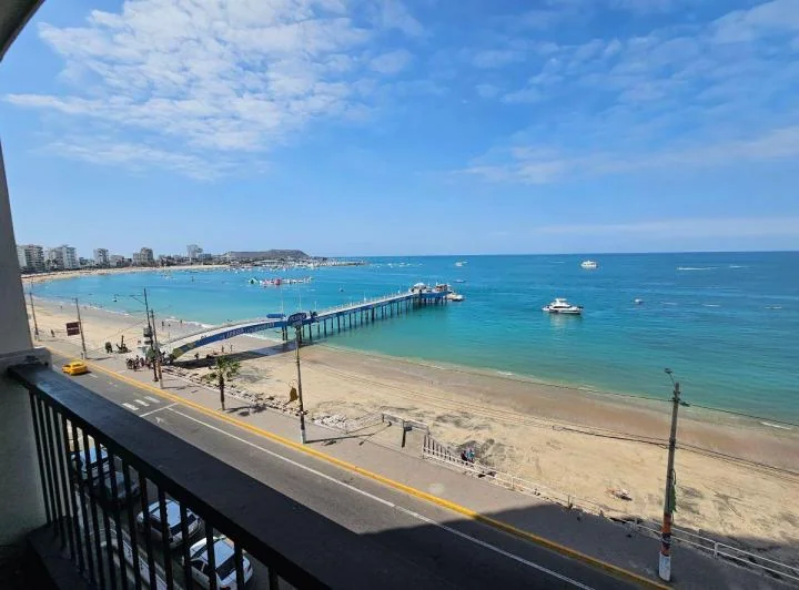 Vendo Departamento Frente Al Mar en Salinas de Oportunidad — imagen 1