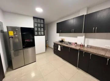 Departamento de 126 m² con 3 Habitaciones en Venta y Alquiler en Los Ceibos, Guayas — imagen 2