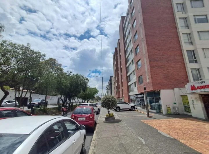 Departamento en Venta Ponceano 3 Dorm. — imagen 1