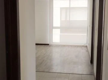 Amplio y Comodo Departamentos en Cumbaya — imagen 2