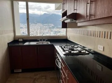 Vendo Lindo Departamento con Vista - Sector González Suárez — imagen 2