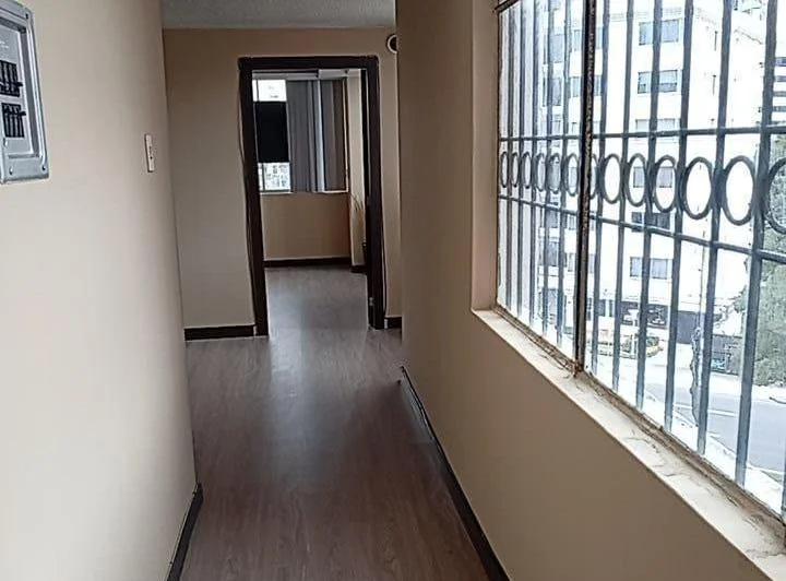 Oficina en Venta Cerca a La Carolina — imagen 1