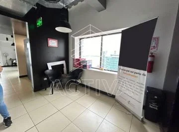 Oficina Grande en Venta en El Edificio Emporium, Sector Puerto Santa Ana, Guayas — imagen 3