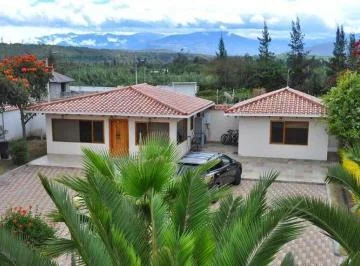 & Quinta - Hosteria, 10 Habitaciones, Piscina, Cabañas Huéspedes - Lugar Maravilloso, Imbabura — imagen 2