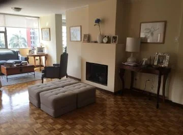 Vendo Luminoso Departamento 166 m², Vistas, Excelente Ubicación Av 6 Diciembre — imagen 5