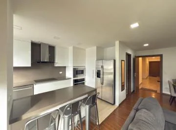 Departamento Moderno de 2 Hab en La Carolina con 2 Parqueos y Balcón Precio de Oportunidad: $ — imagen 2