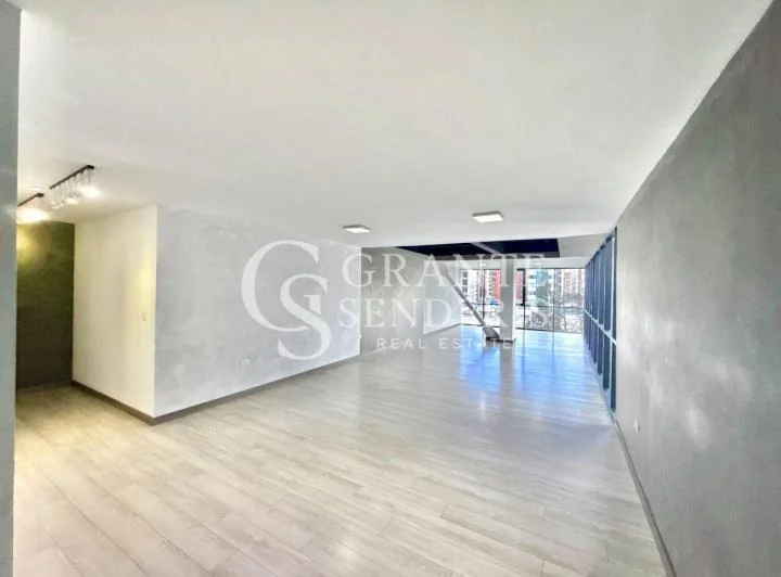 Oficina en Venta, Sector La Carolina — imagen 1